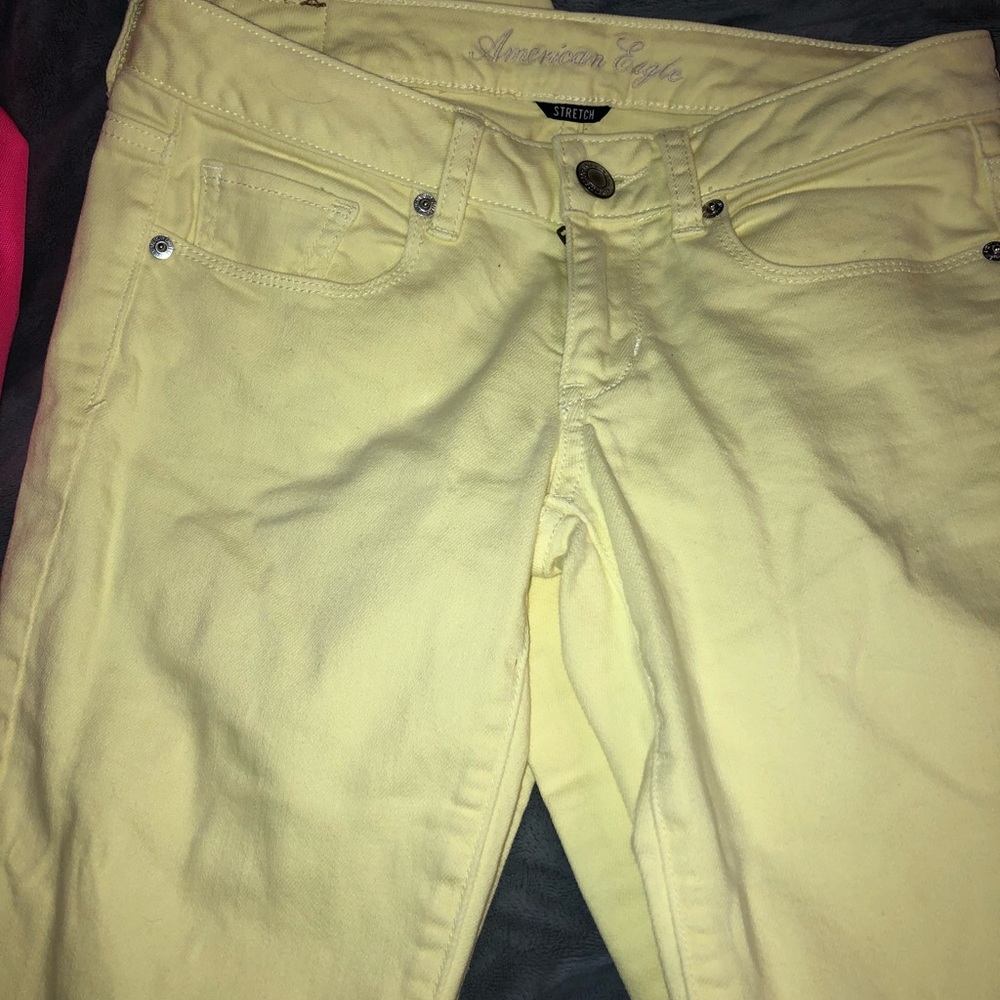 Flash sale⚡️  Light yellow American Eagle jeans!